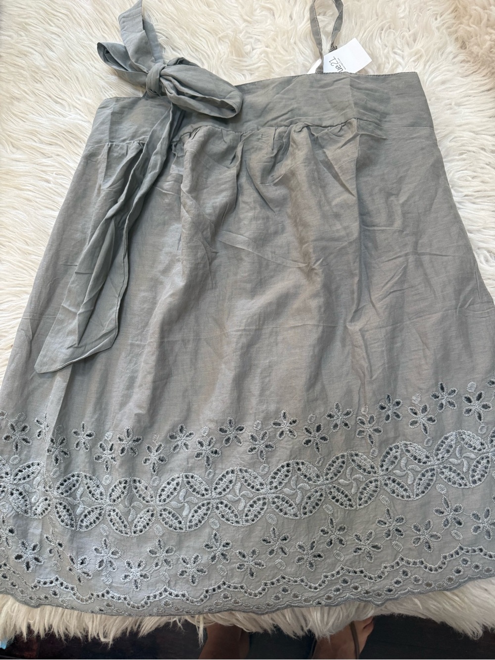 Women’s Embroidered A-Line Skirt in Light Gray with Waist Tie